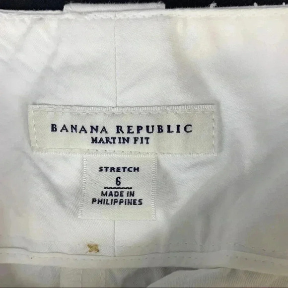 Banana Republic Martin Fit Stretch poplin shorts - Picture 4 of 10